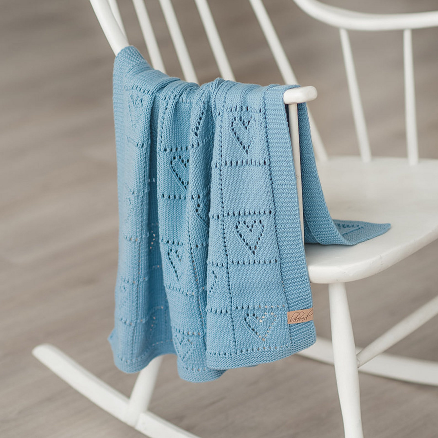 Sweet Emblem Coverlet Knitting Pattern