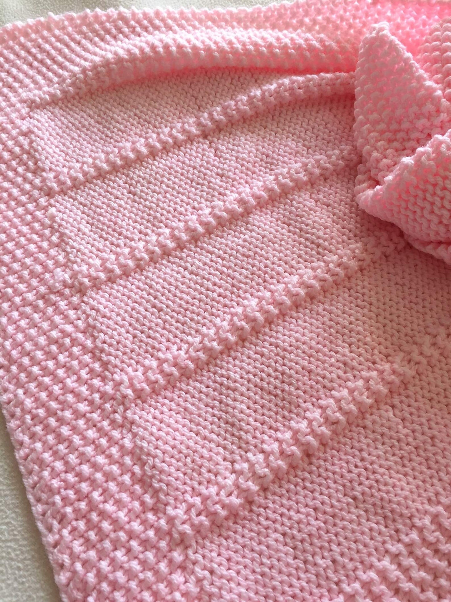 The Easy Reversible Baby Blanket Knitting Pattern