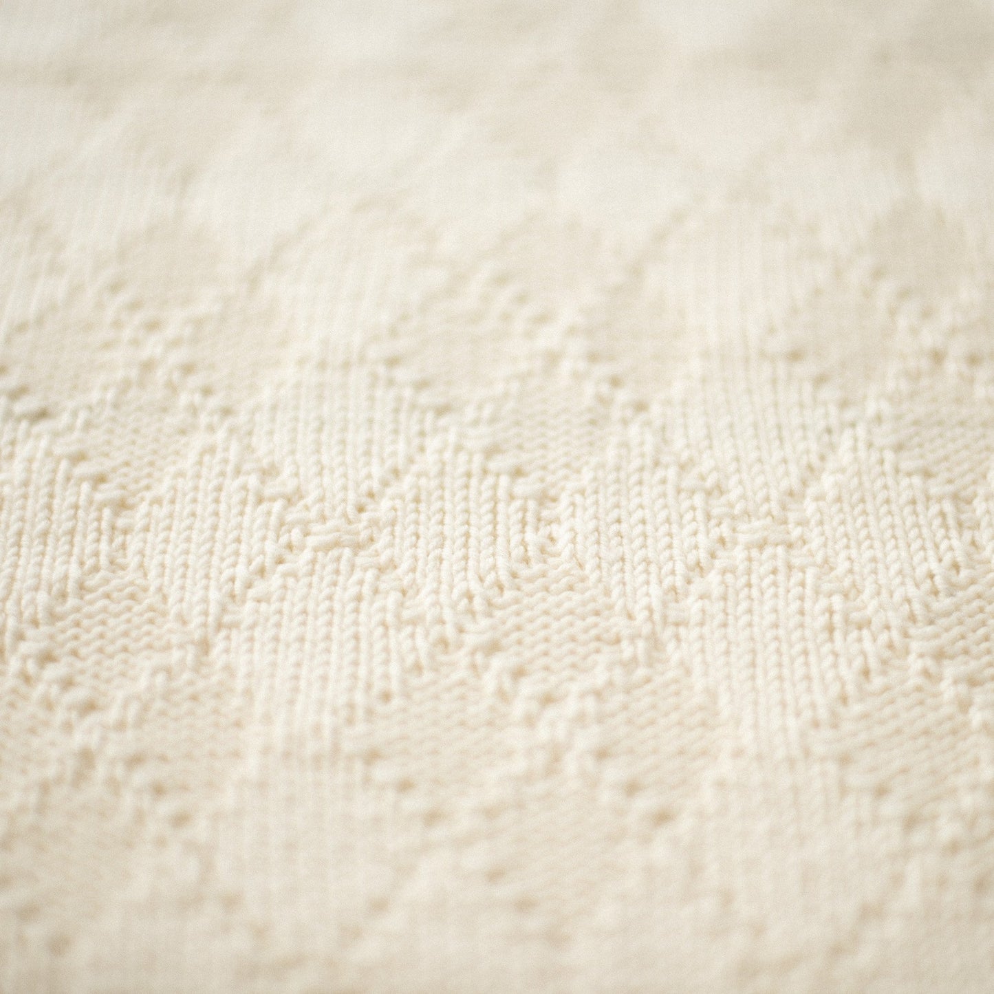 Diamonds Baby Blanket Knitting Pattern