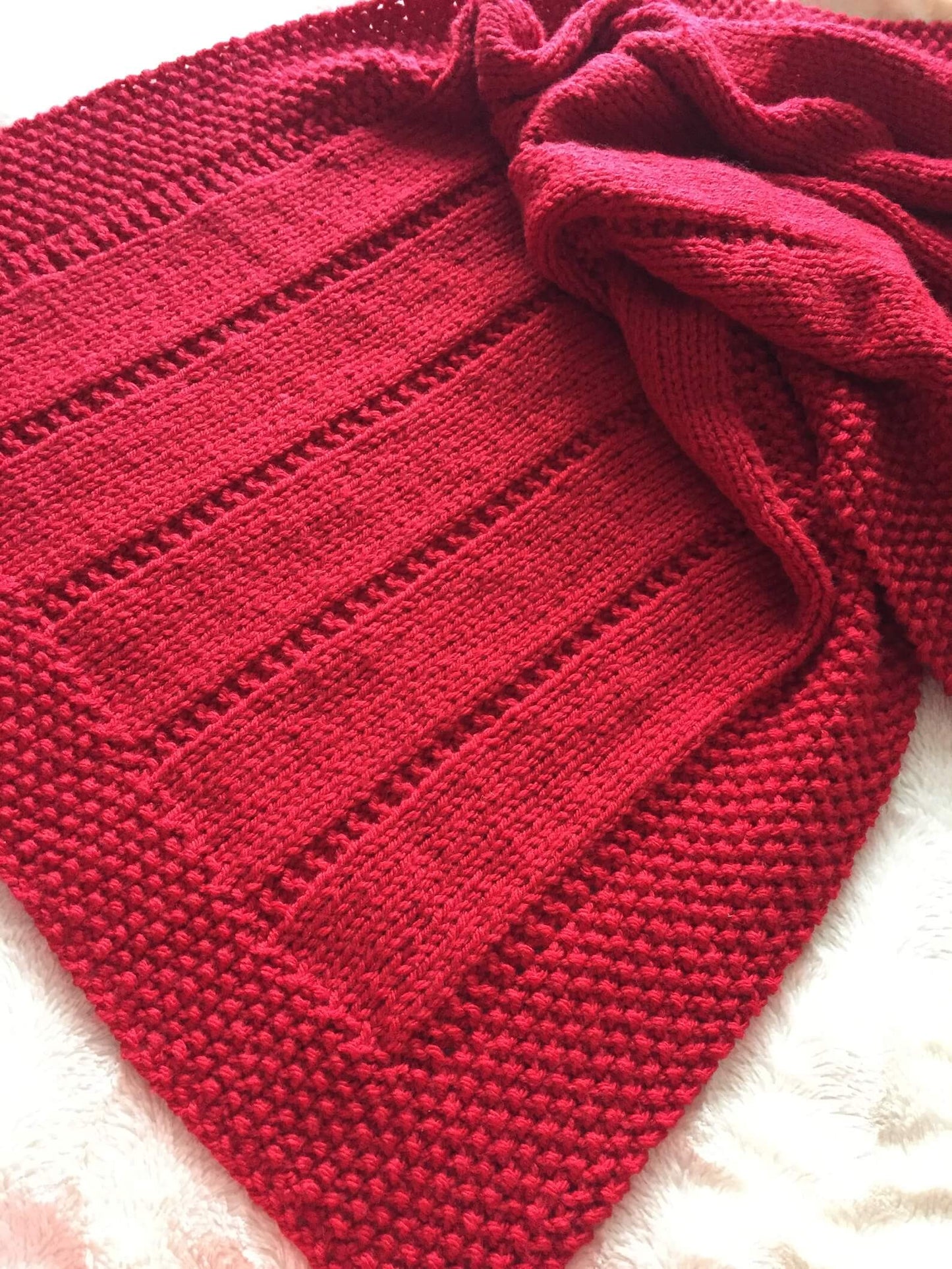 The Easy Reversible Baby Blanket Knitting Pattern