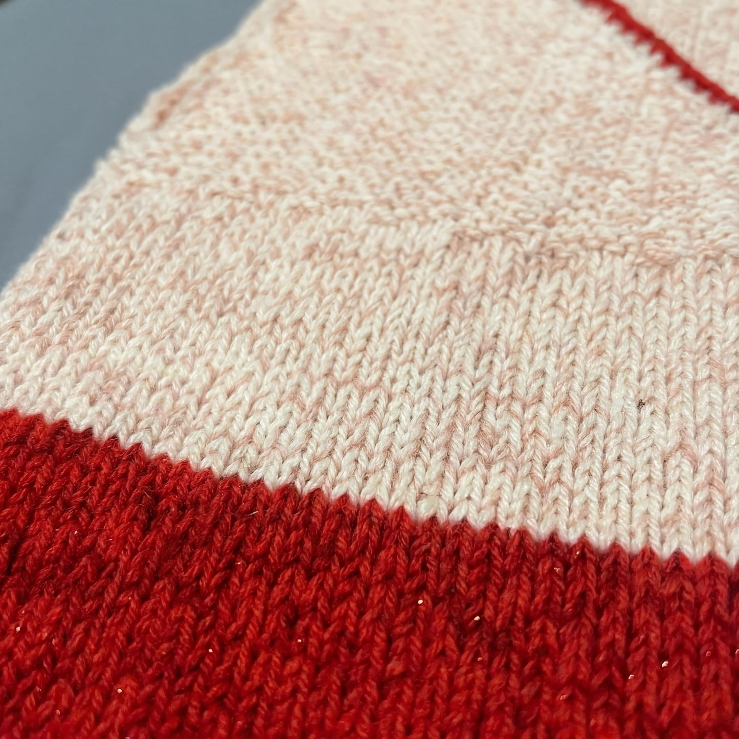 Harmony Colorblock Sleeveless Vest Knitting Pattern