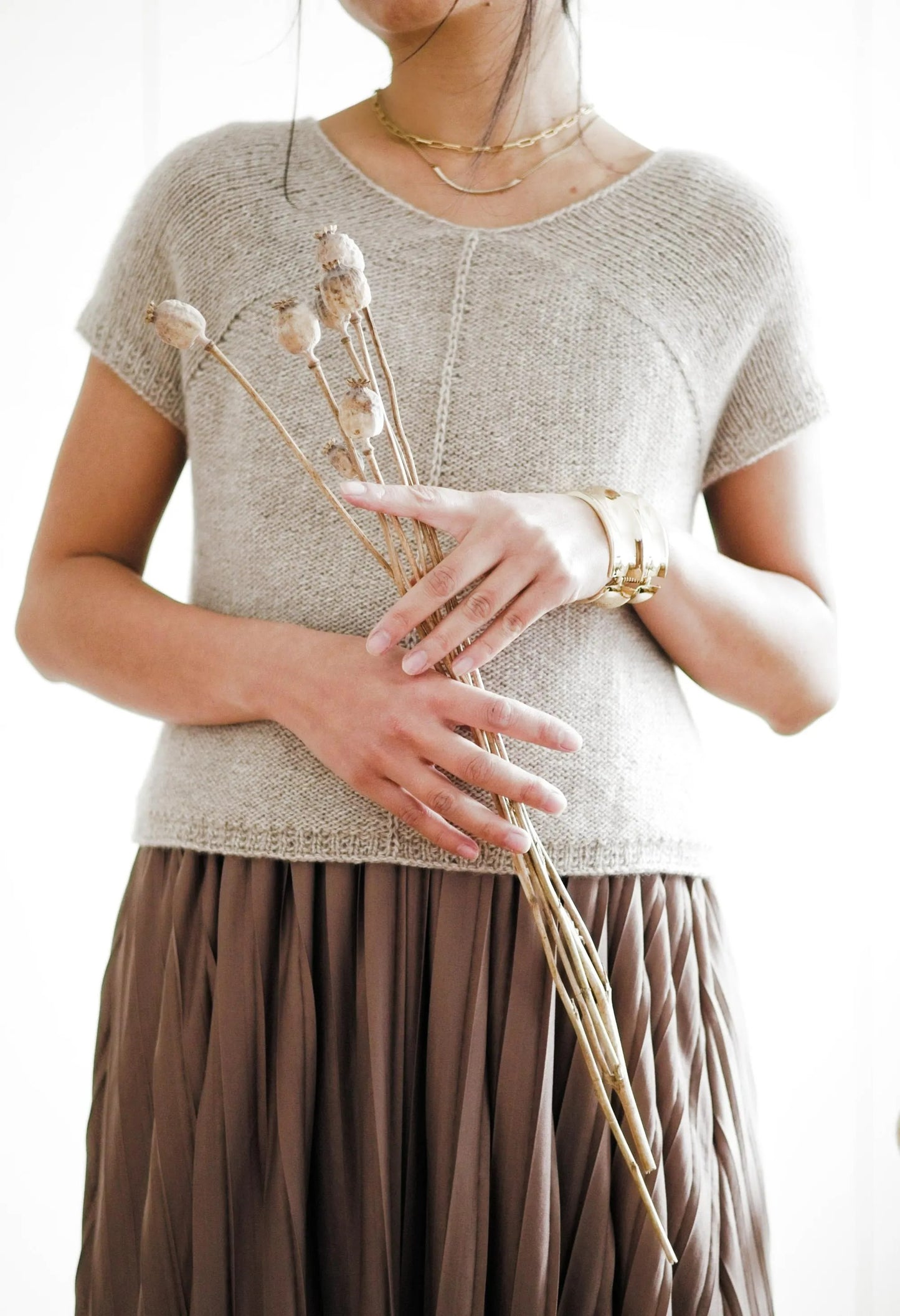 Elegant Back Buttoned Blouse Knitting Pattern