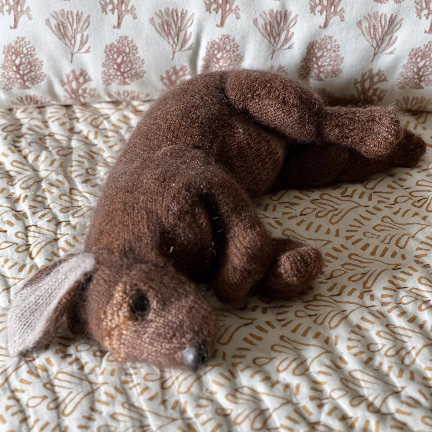 Long-Eared Companion Pup Knitting Pattern