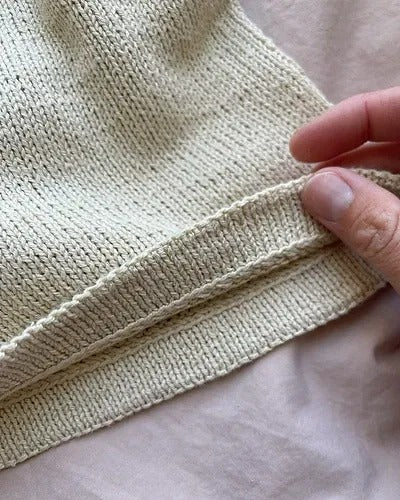 Classy Woman Tank Top Knitting Pattern
