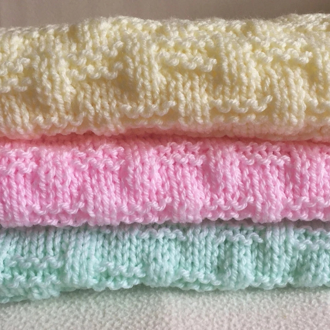 Gentle Lattice Throw Knitting Pattern