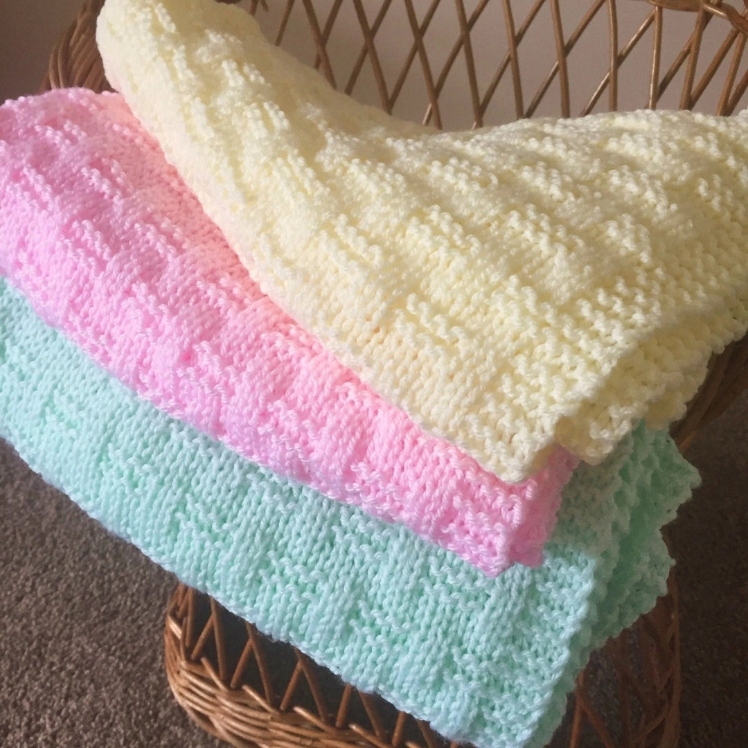 Gentle Lattice Throw Knitting Pattern