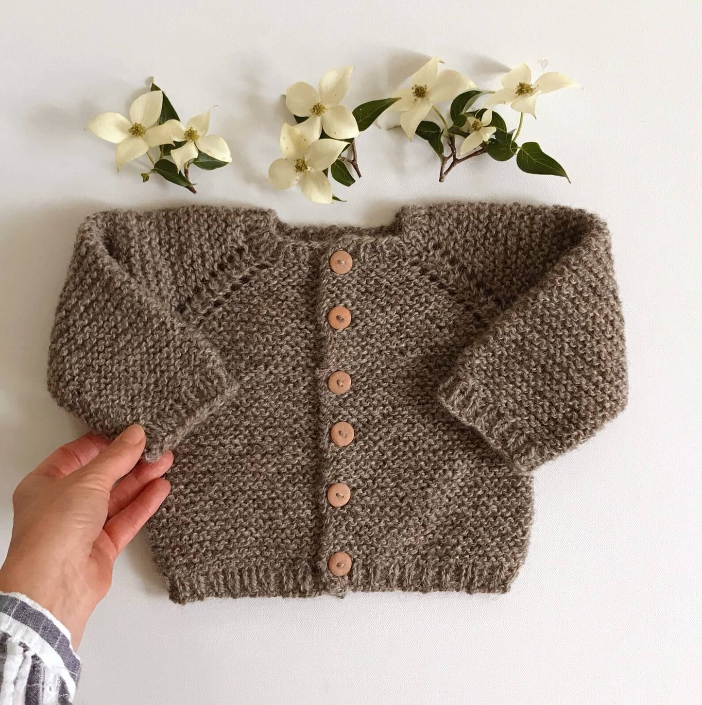 Baby Sweater Knitting Pattern