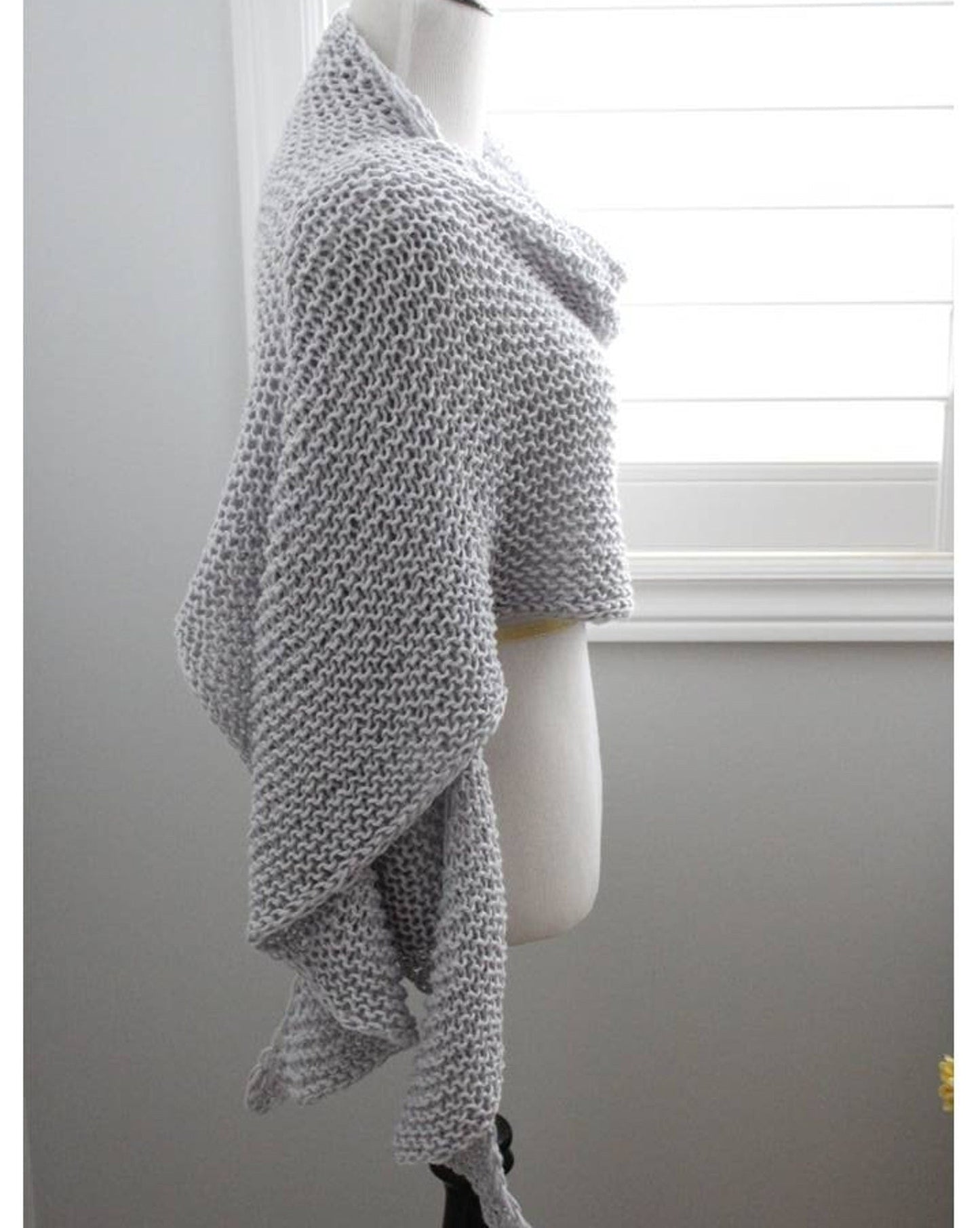 Classic Moon Shape Winter Shawl Knitting Pattern