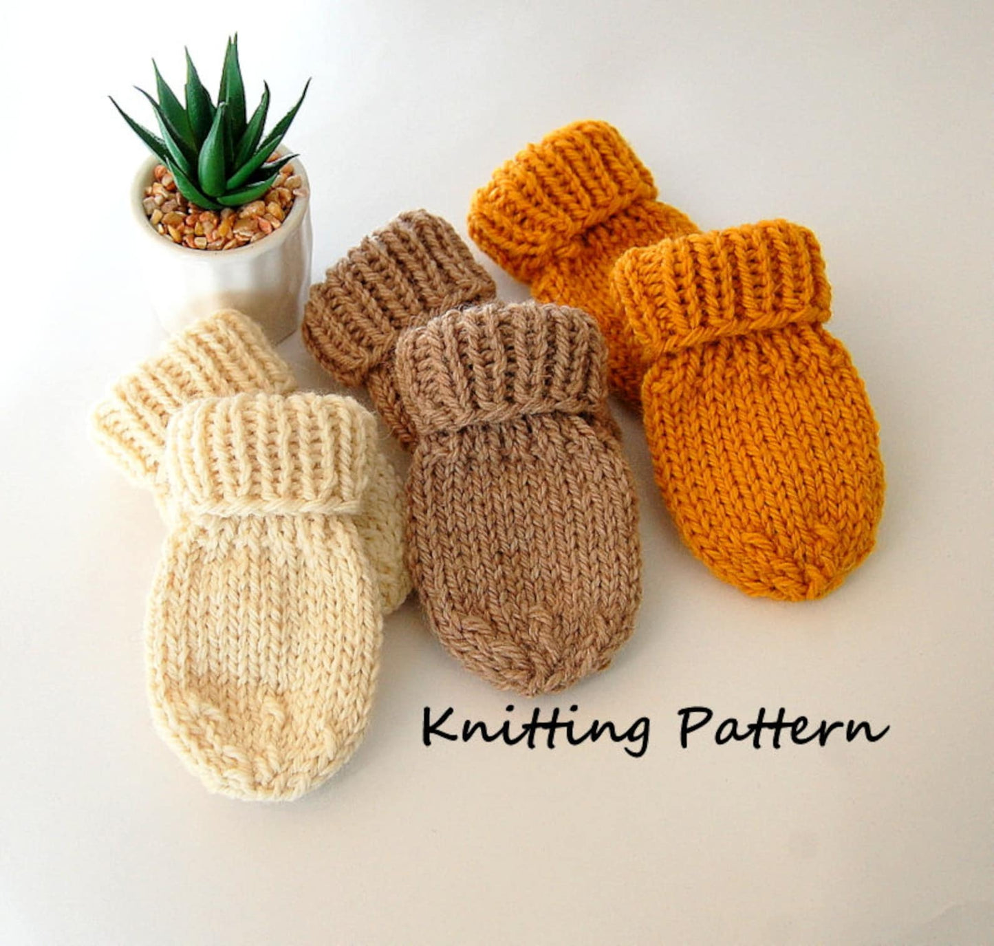 Thumbless Newborn Mittens Knitting Pattern