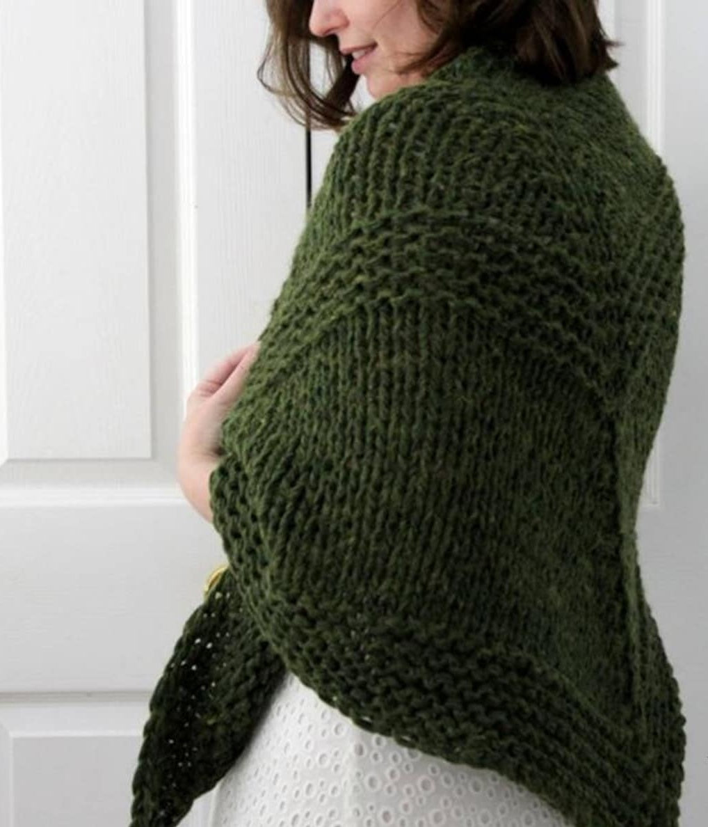 Classic Triangle Scarf Knitting Pattern