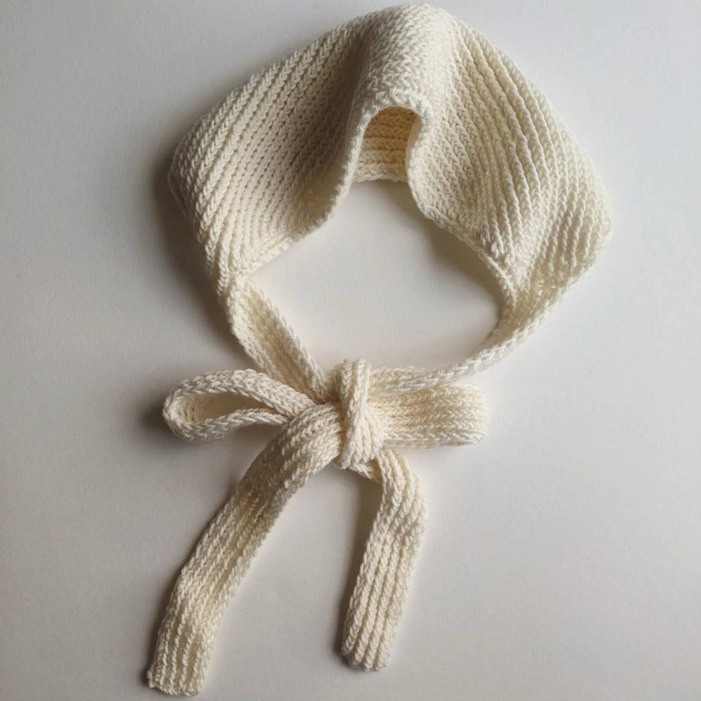 Wrap Around Tie Bonnet Beginner Knitting Pattern