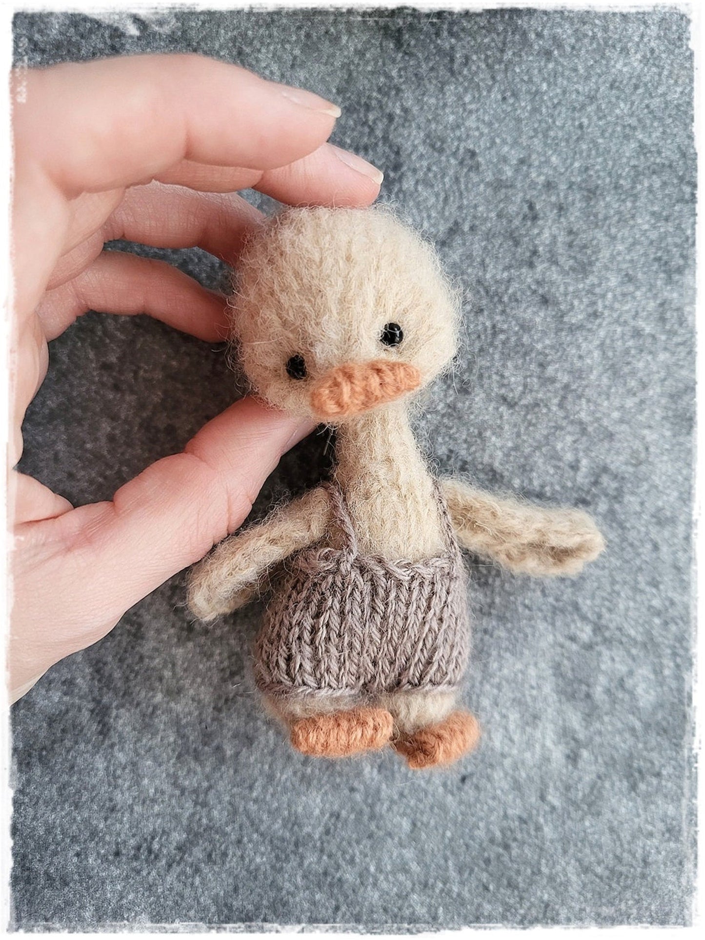 Cutest Tiny Goose Knitting Pattern