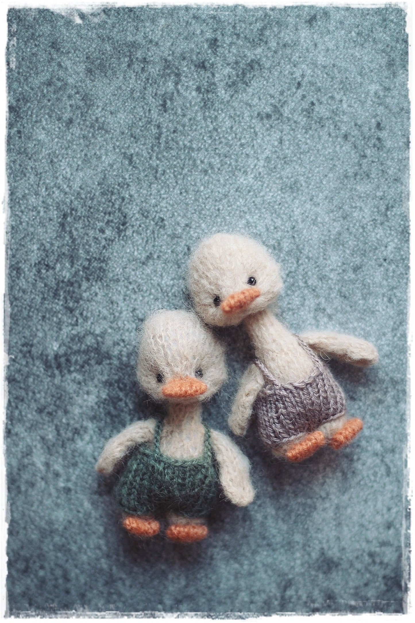 Cutest Tiny Goose Knitting Pattern