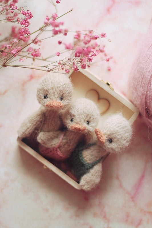 Cutest Tiny Goose Knitting Pattern