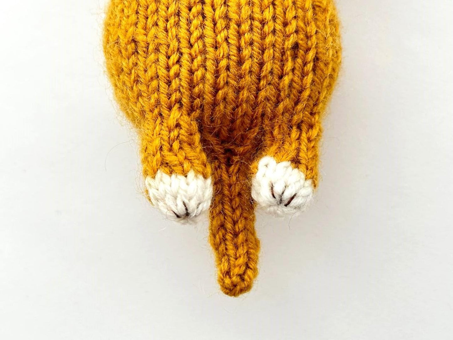Little Tiny Kitten Knitting Pattern