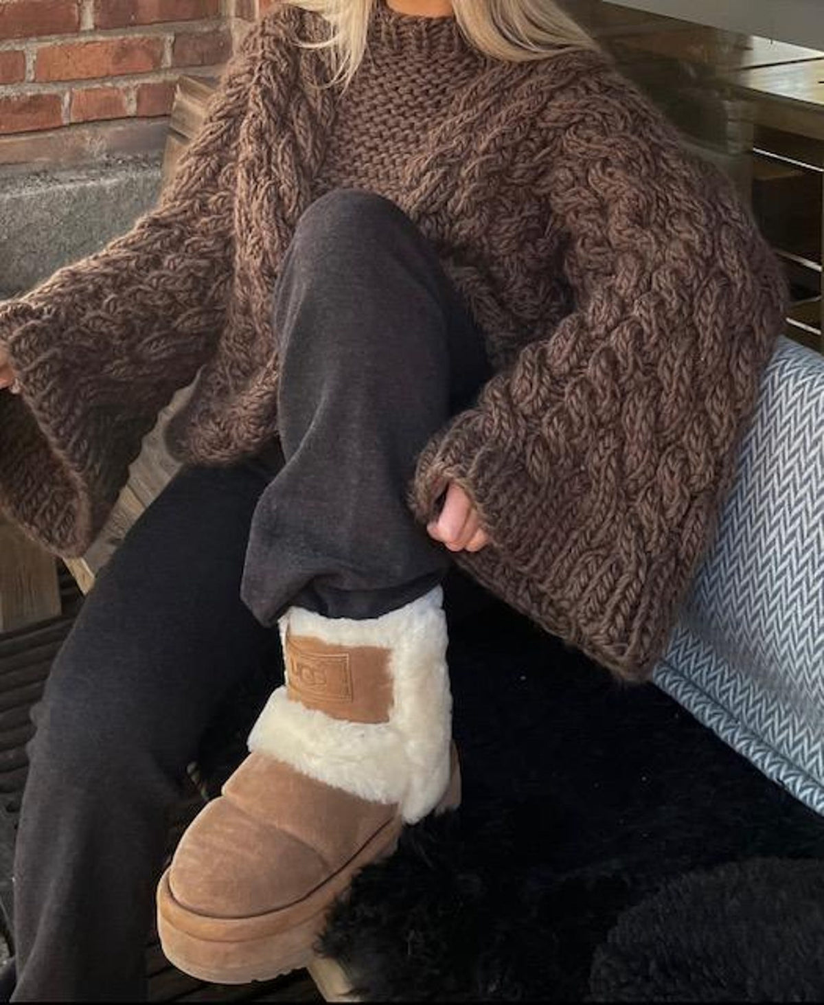 Big Comfy Weekend Cable Jumper Knitting Pattern — view 7