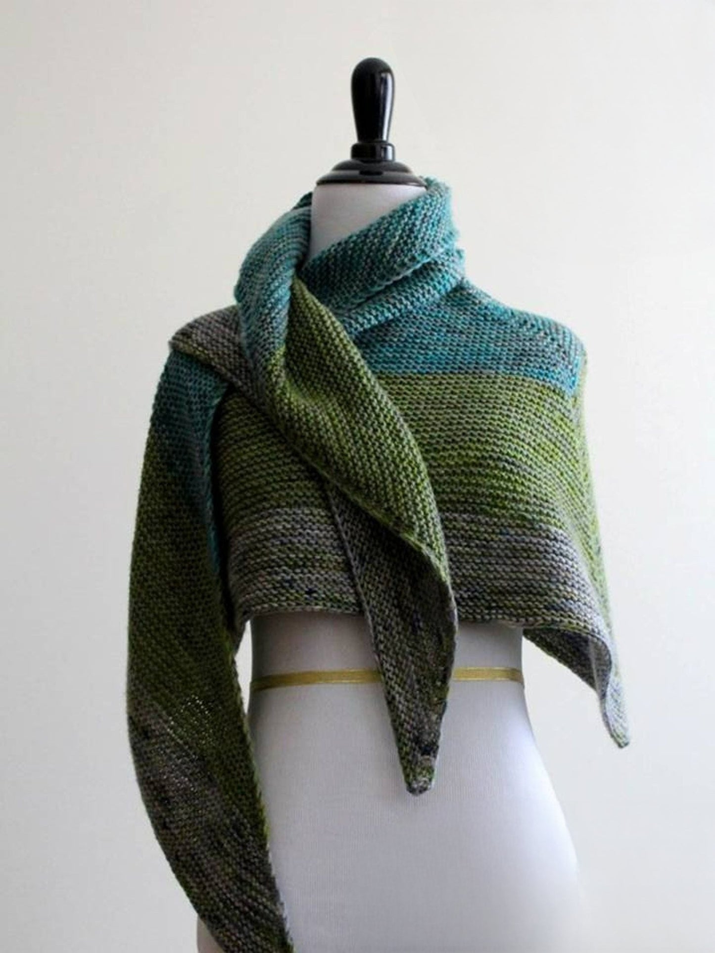 Comfy Winter Shawl Knitting Pattern