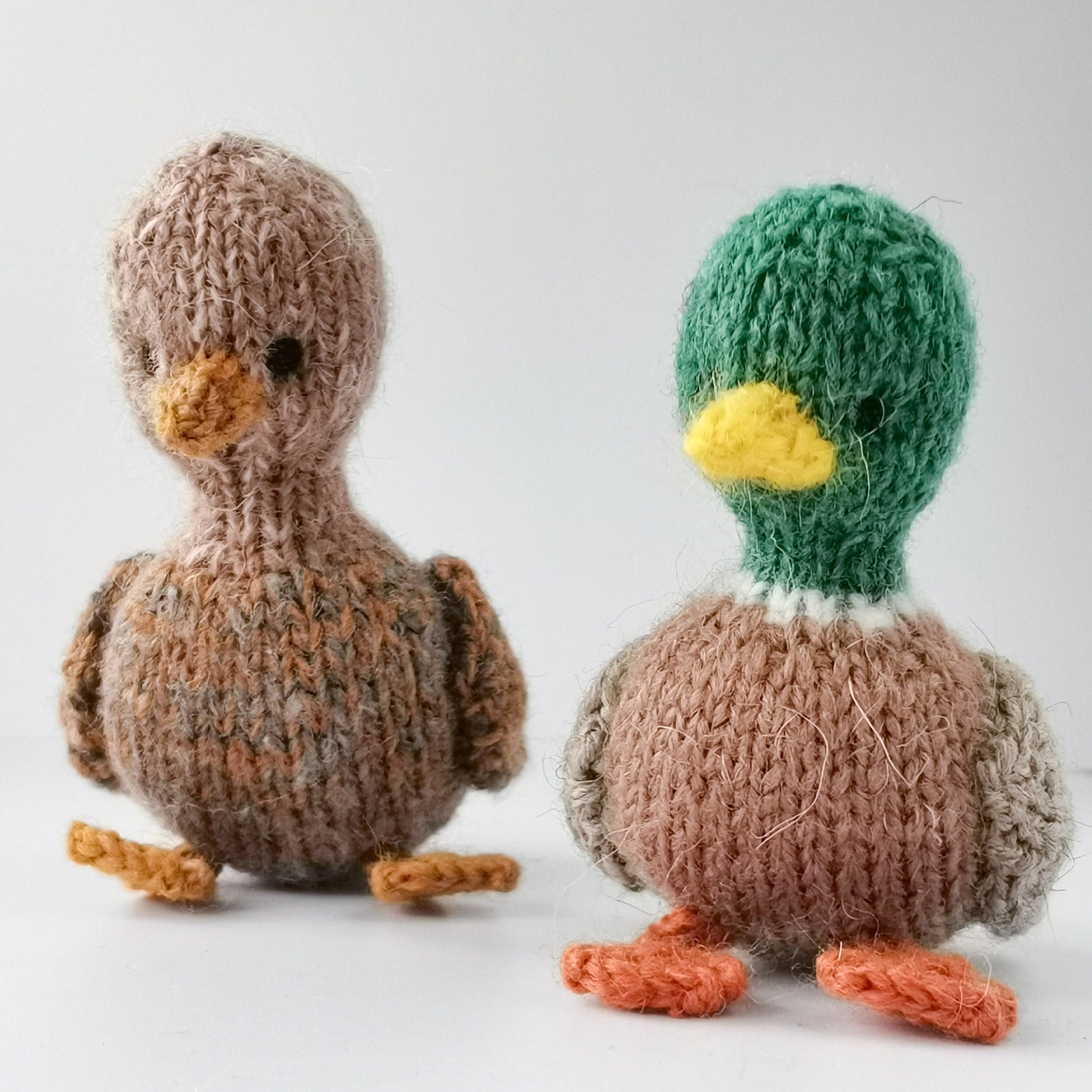 Tiny Wild Duck Knitting Pattern