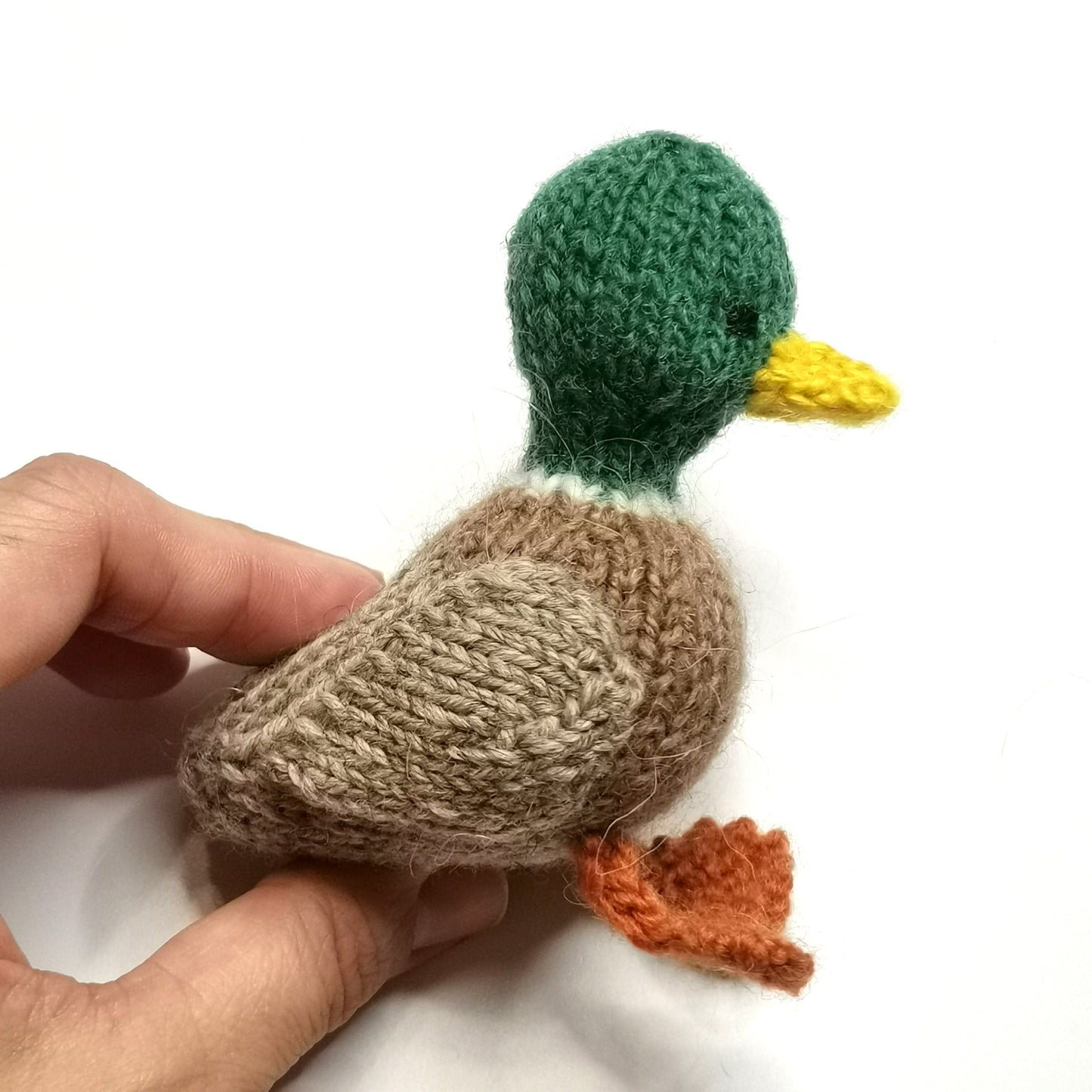 Tiny Wild Duck Knitting Pattern
