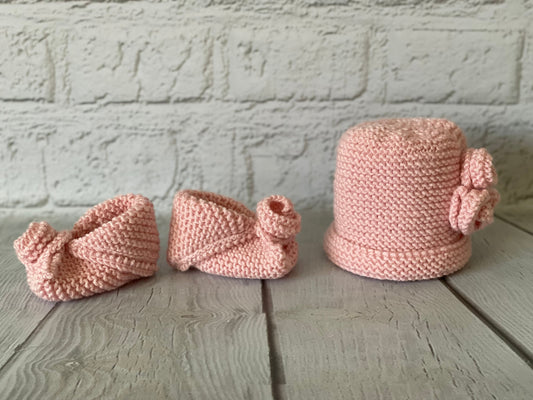 Rosebud Infant Beanie and Booties