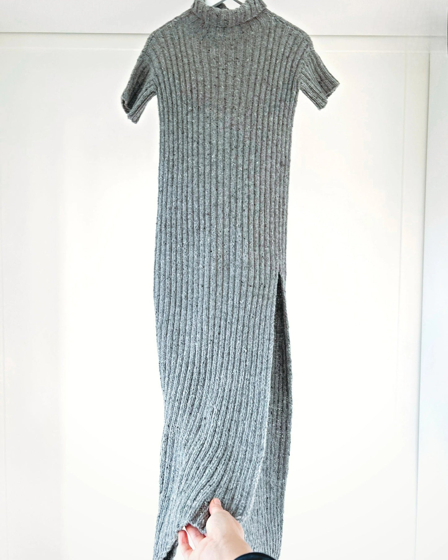 Ribbed Turtle Neck Long Dress Knitting Pattern