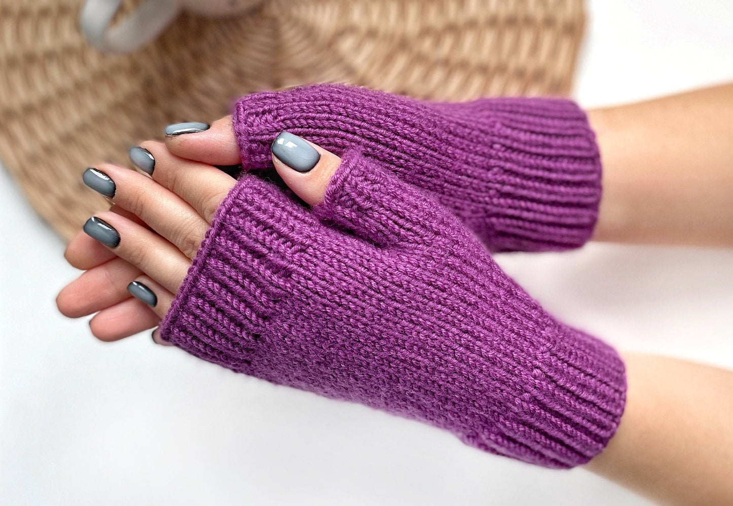 Cozy Fingerless Gloves Knitting Pattern
