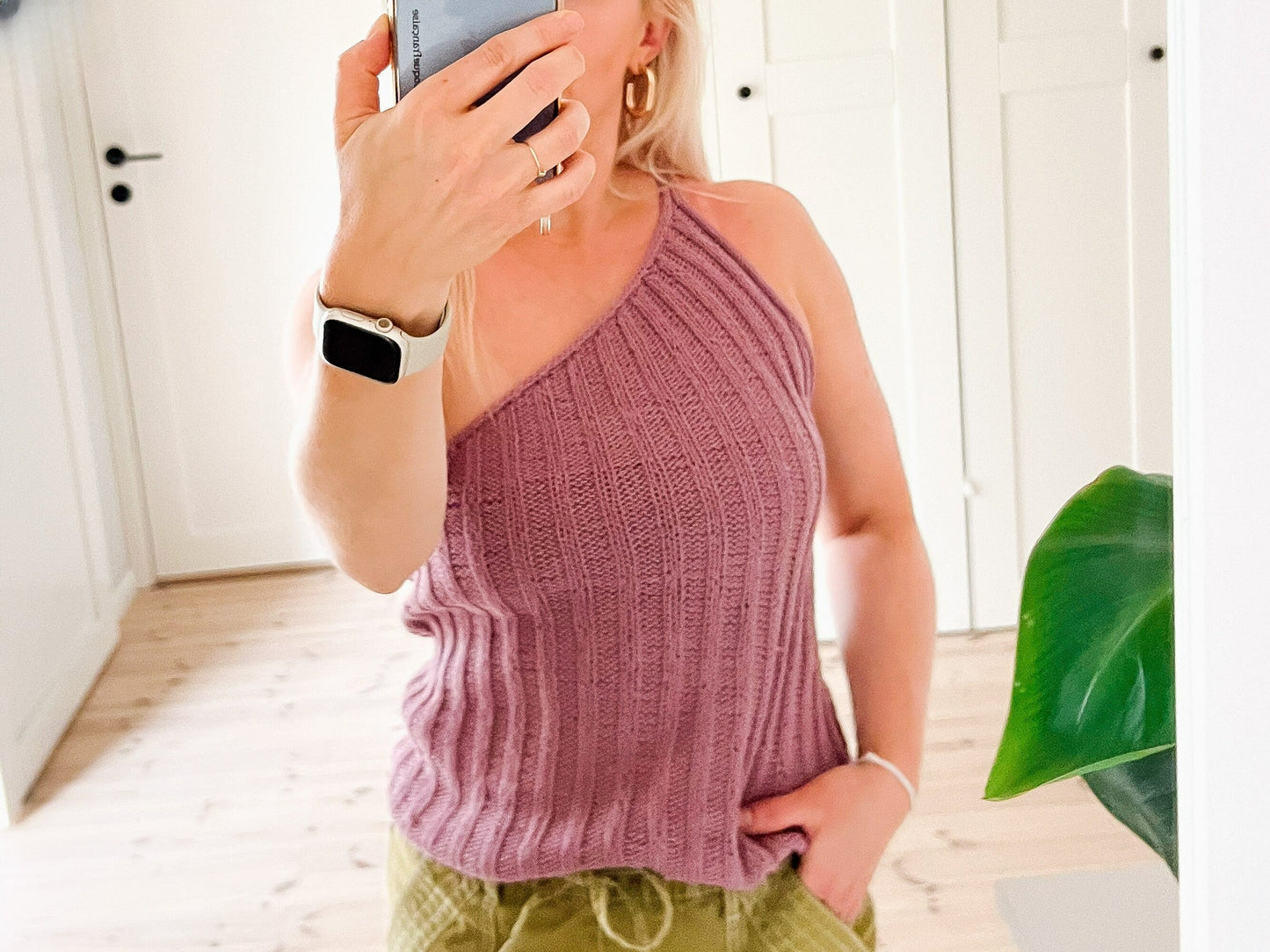 Classy One Shoulder Tank Top Knitting Pattern