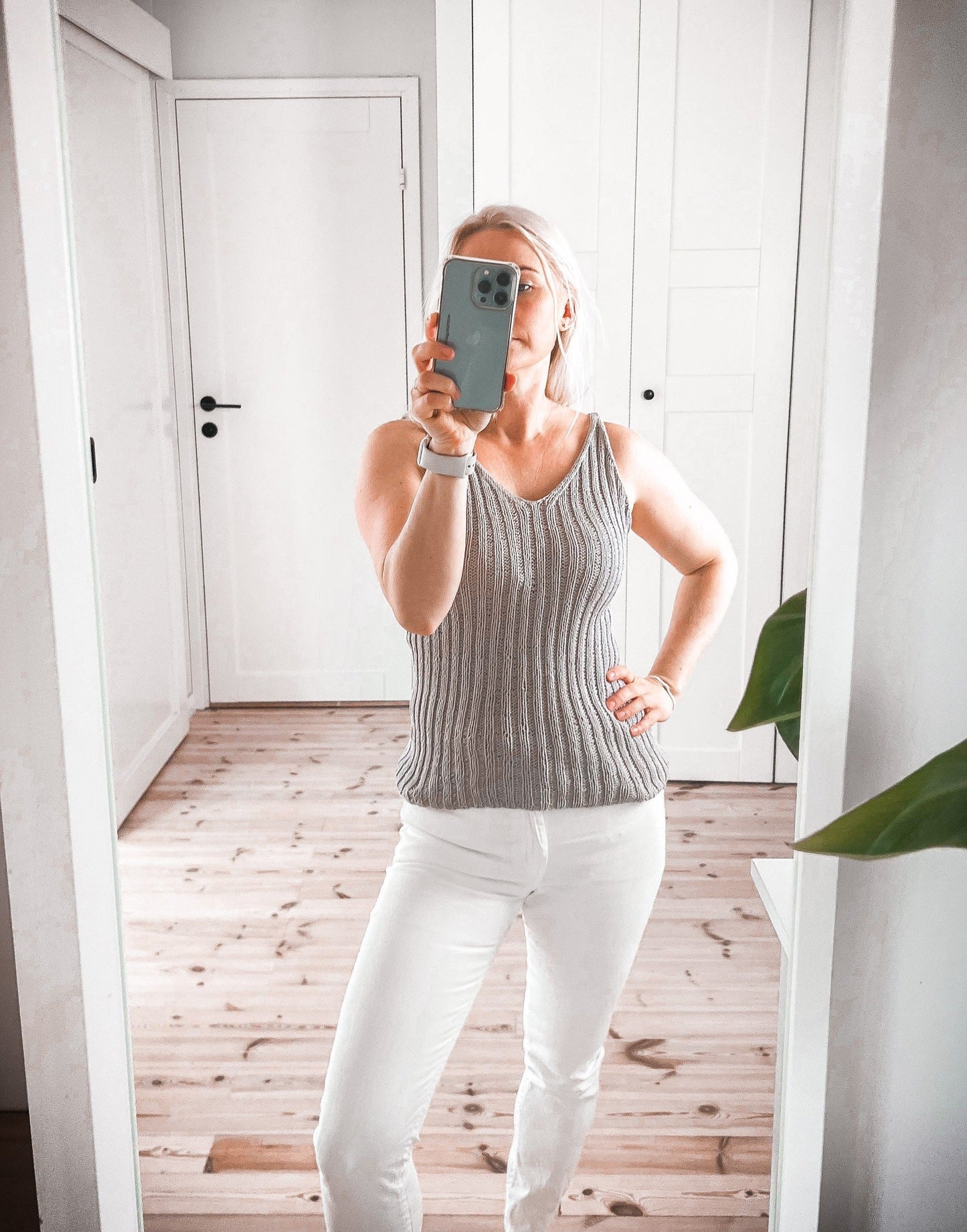 Classic Ribbed Summer Tank Top Knitting Pattern