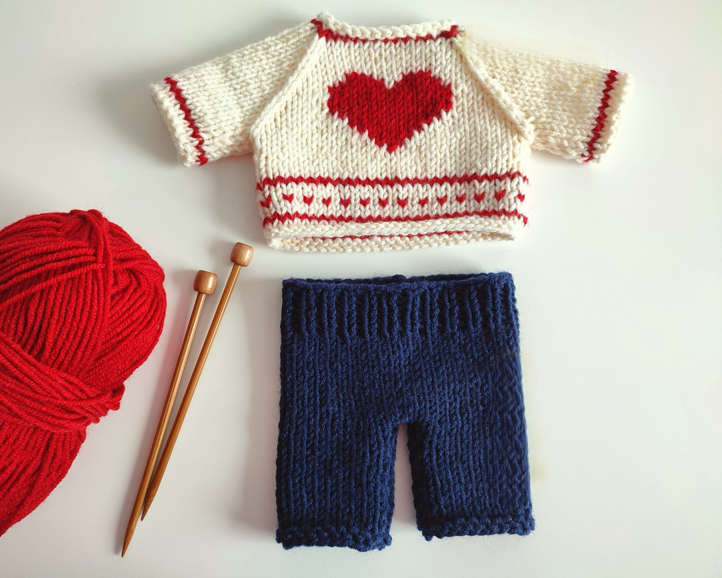 Cute Toy Clothes Knitting Pattern