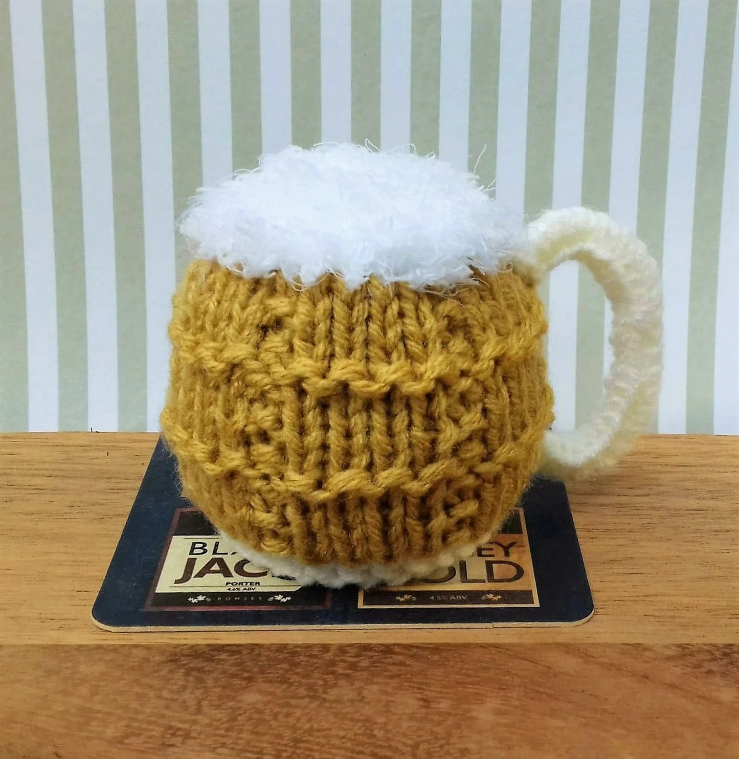 Beer Mug Desk Decor Knitting Pattern
