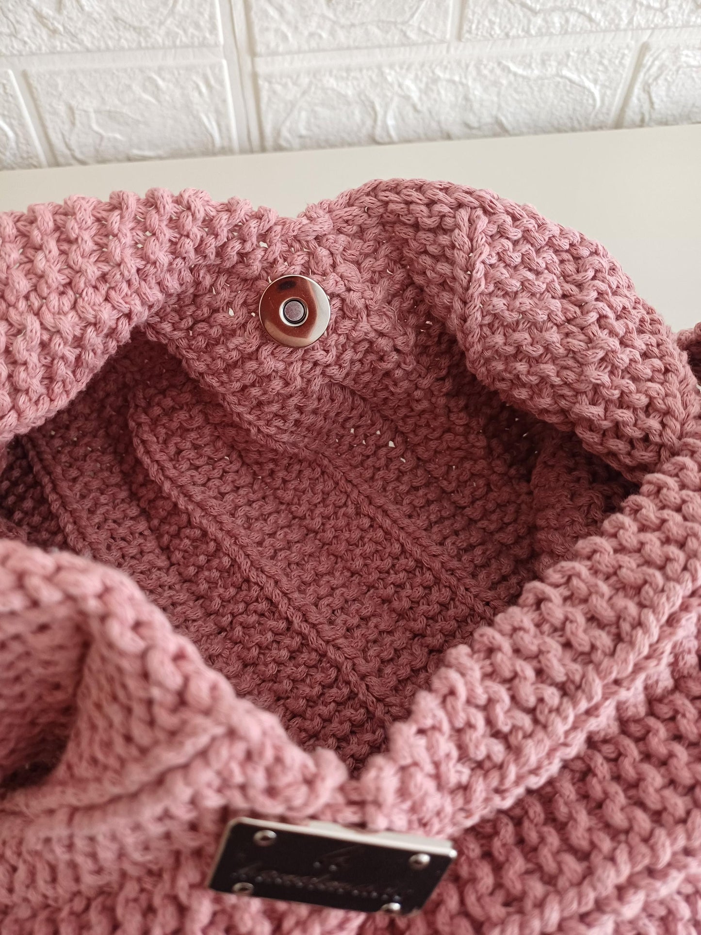 Structured Everyday Carryall Bag Knitting Pattern