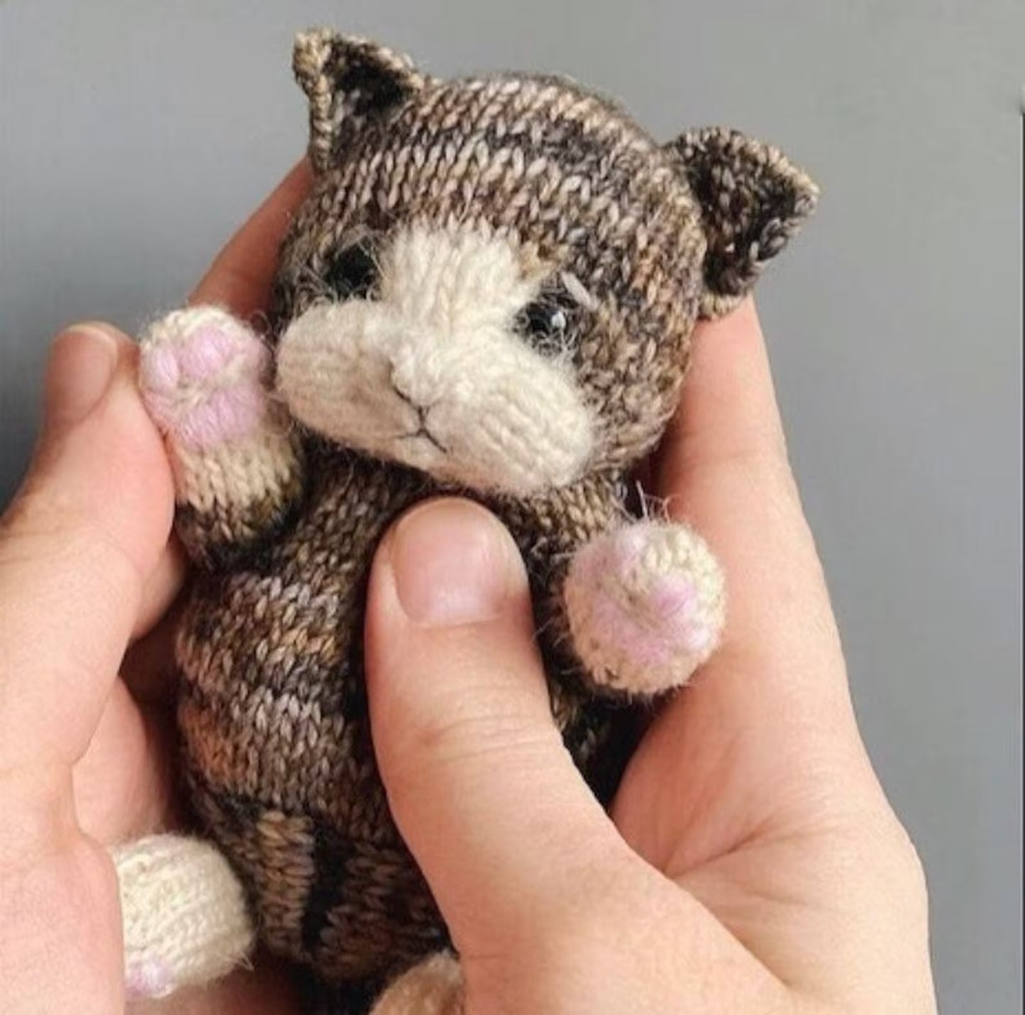 Playful Tiny Feline Toy Knitting Pattern