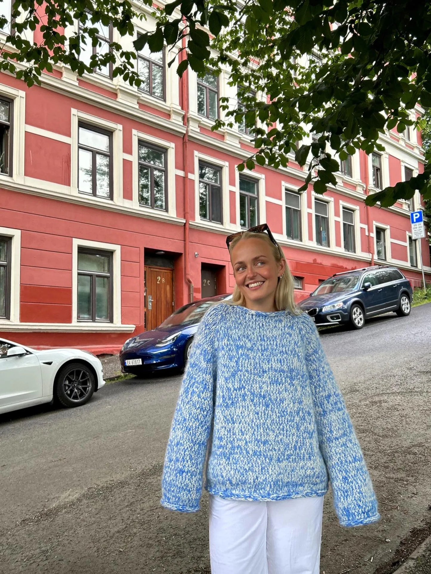 Top-Down Raglan Pullover Knitting Pattern