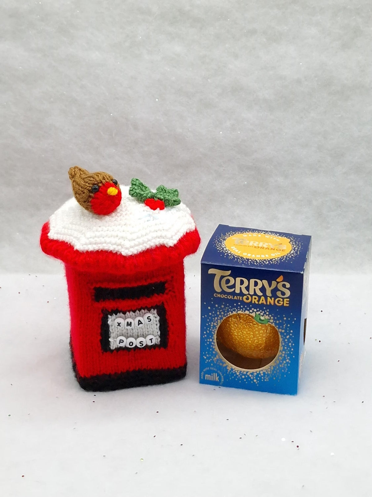 Merry Holiday Orange Cozy Cover Knitting Pattern