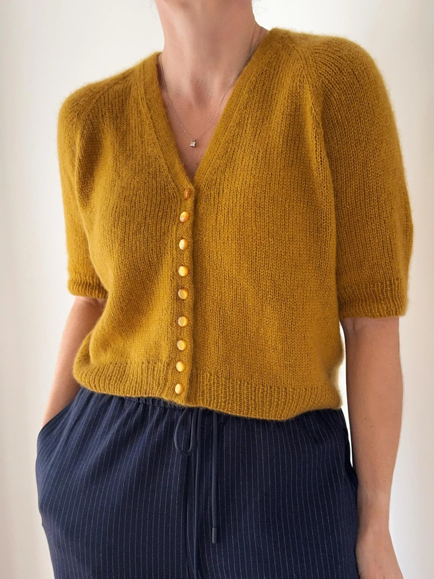 Refined Buttoned Knit Blouse Knitting Pattern