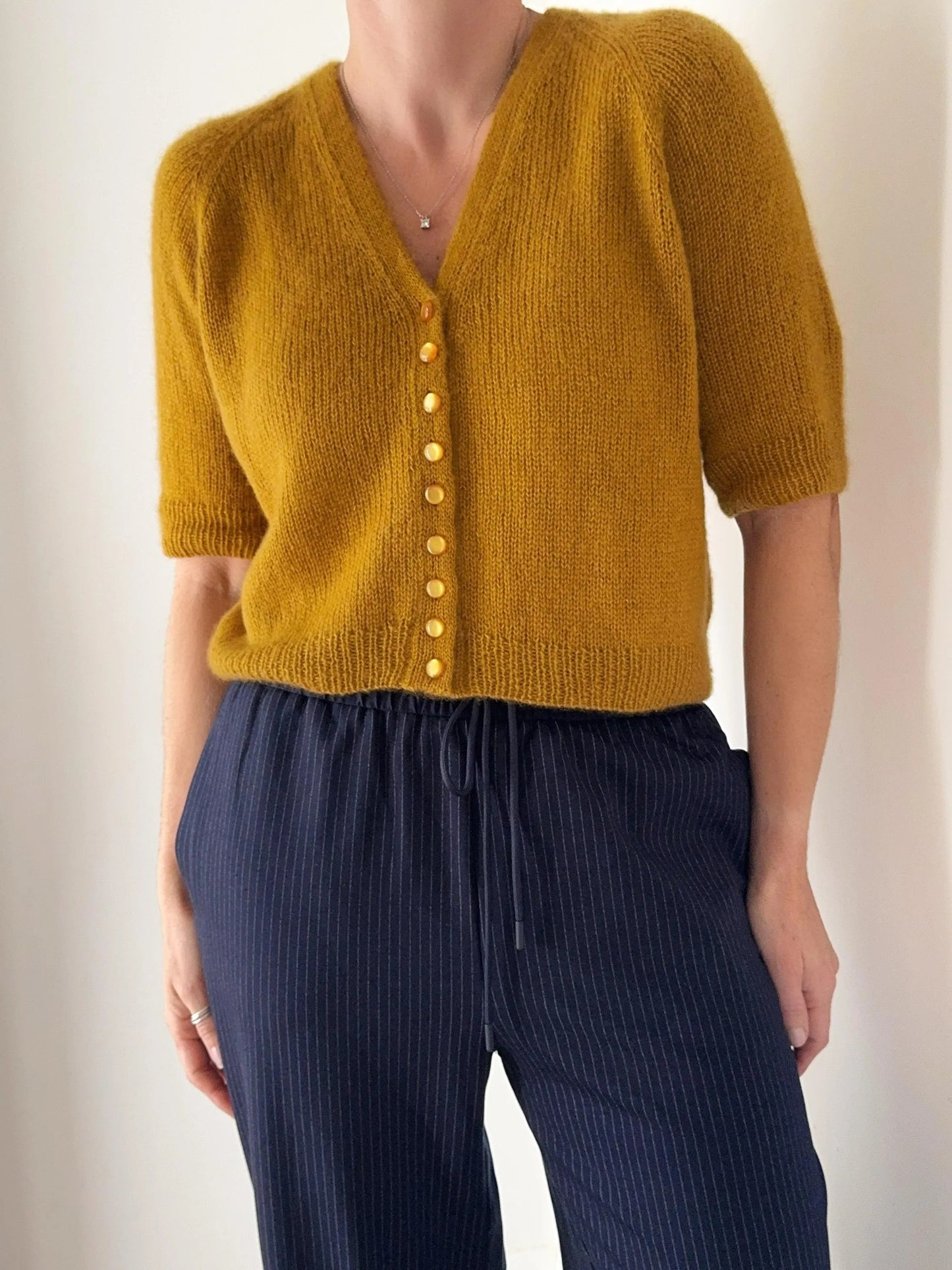 Refined Buttoned Knit Blouse Knitting Pattern