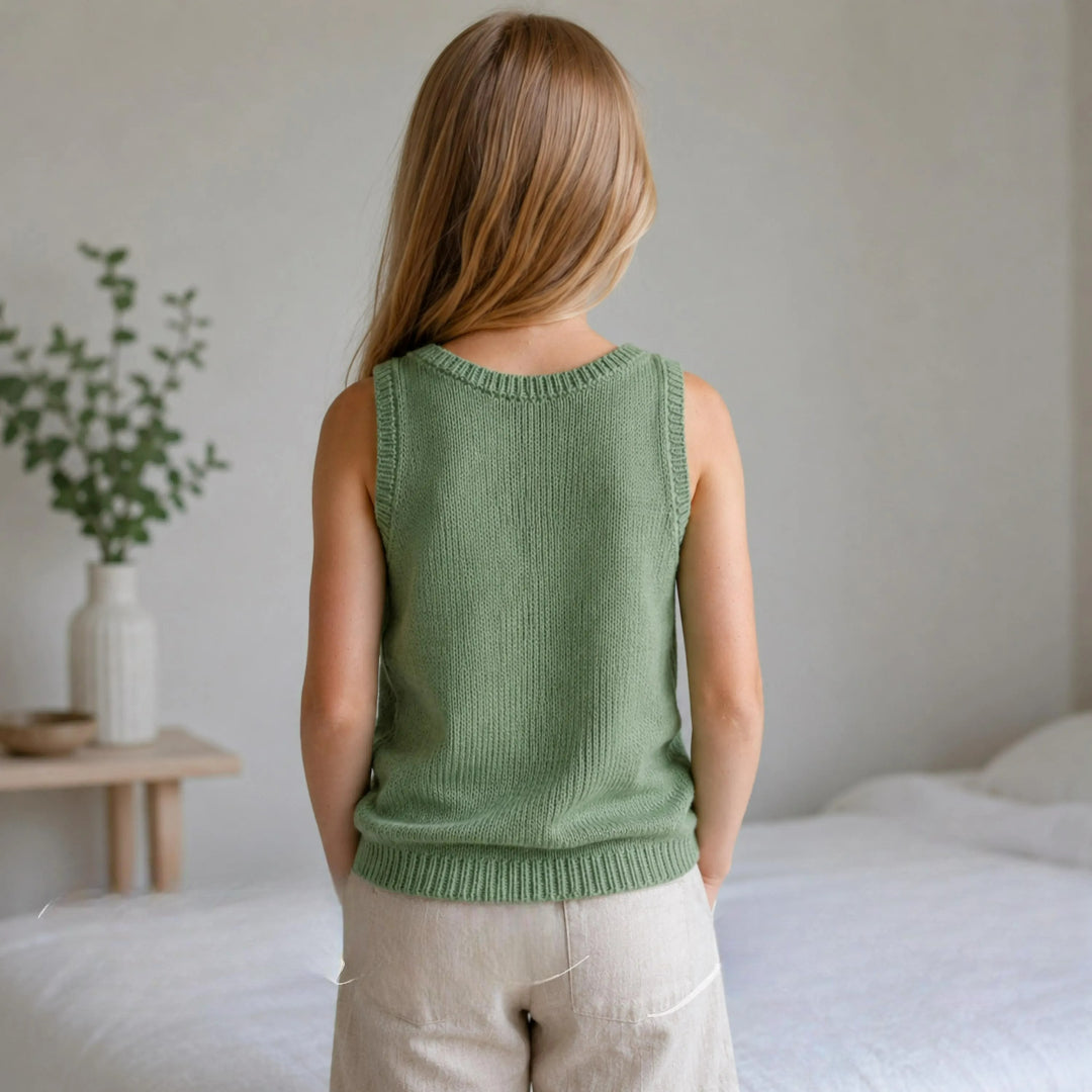 Minimalist Little Girl Top Knitting Pattern