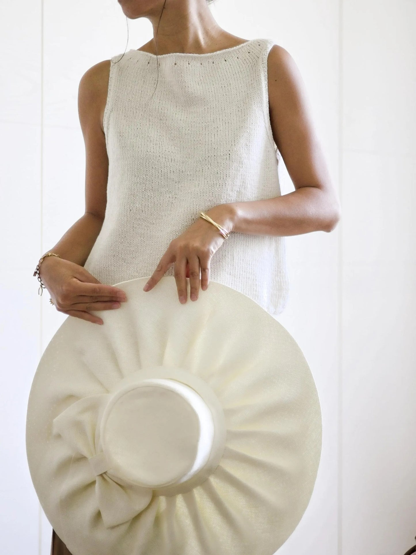 Chic Elegant Classic Tank Top Knitting Pattern