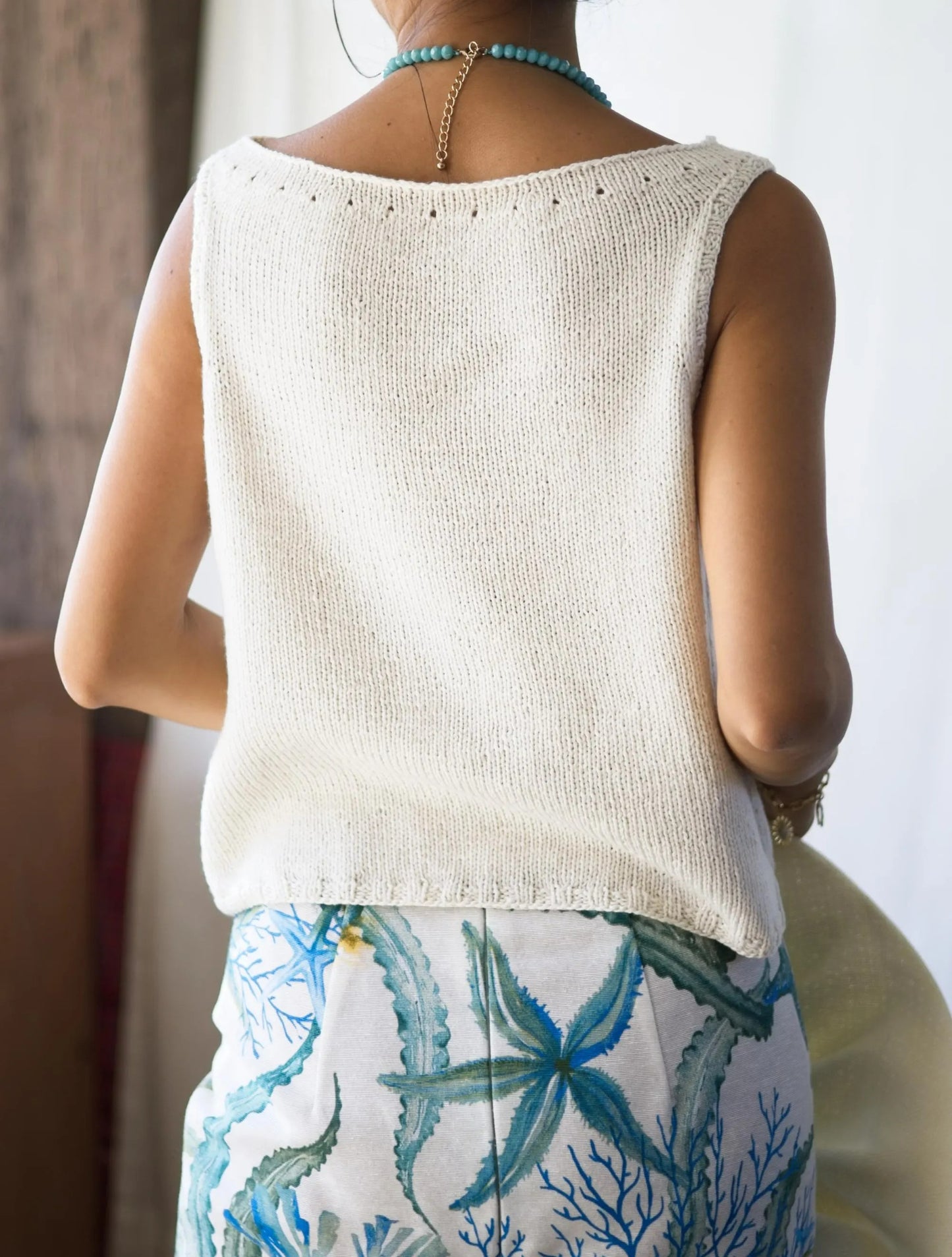 Chic Elegant Classic Tank Top Knitting Pattern