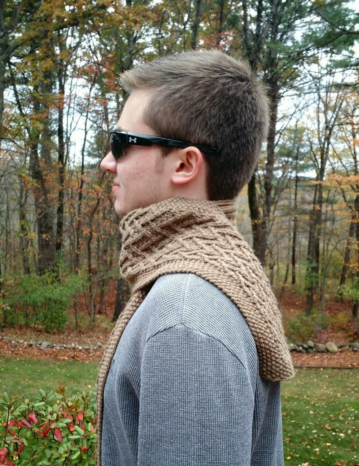 Trendy Classic Short Scarf Knitting Pattern