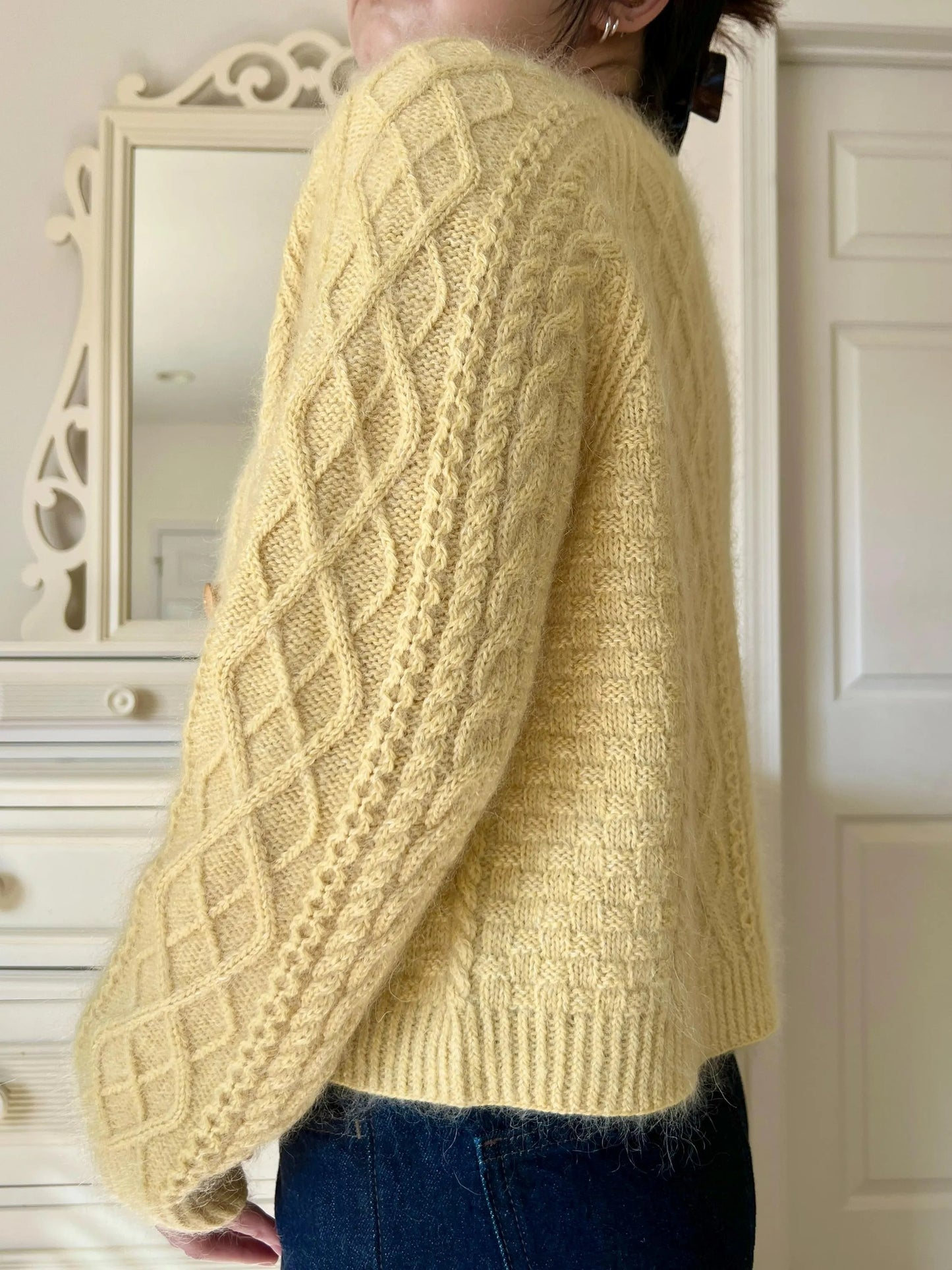 Moxie Classy Elegant Buttoned Cardigan Knitting Pattern
