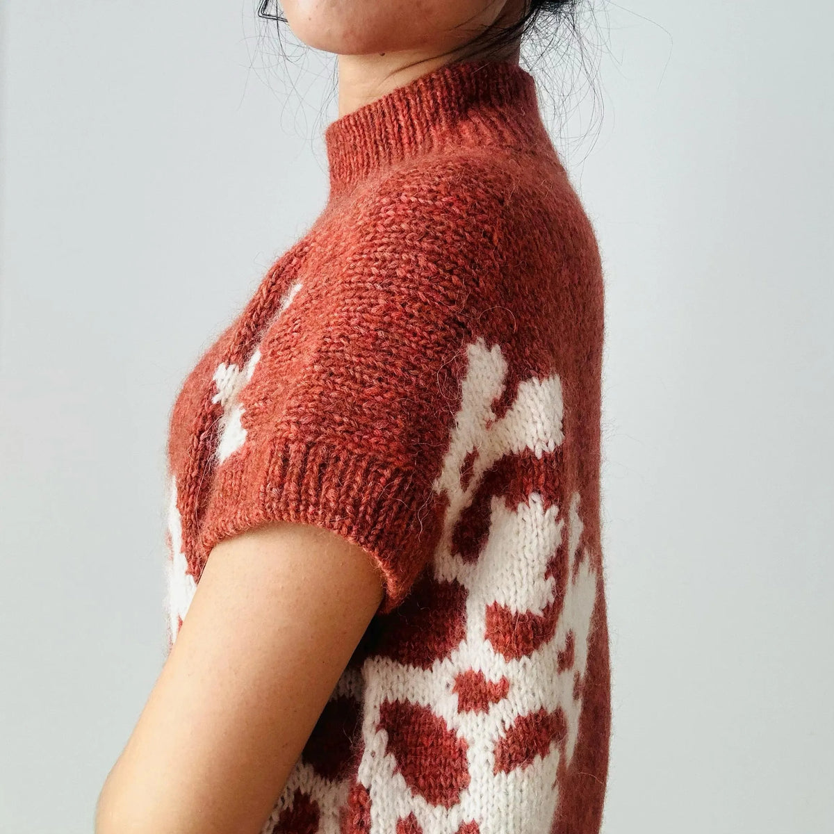Festive Beginner Sweater Vest Knitting Pattern