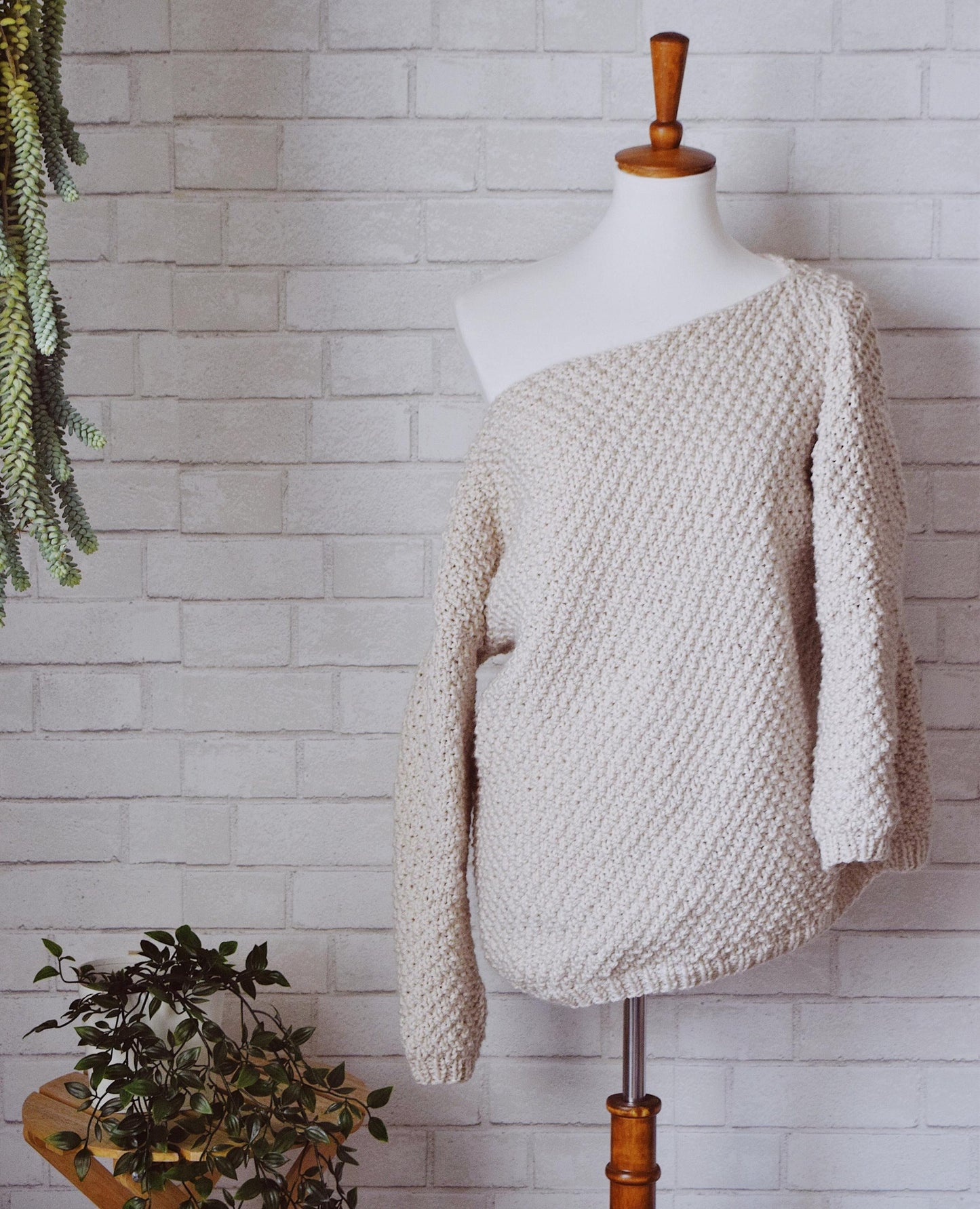 Elegant Foldover Neck Pullover Knitting Pattern