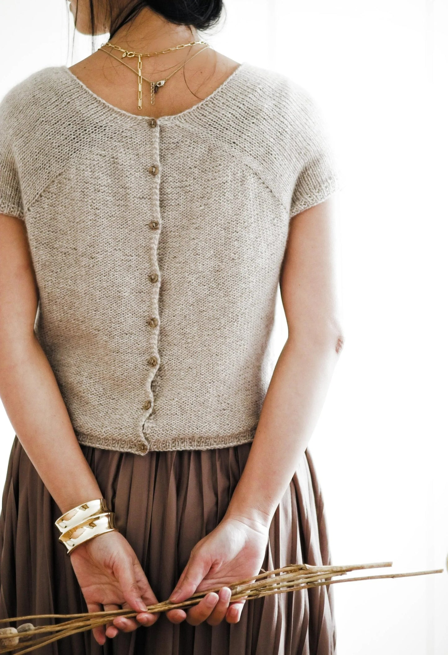 Elegant Back Buttoned Blouse Knitting Pattern