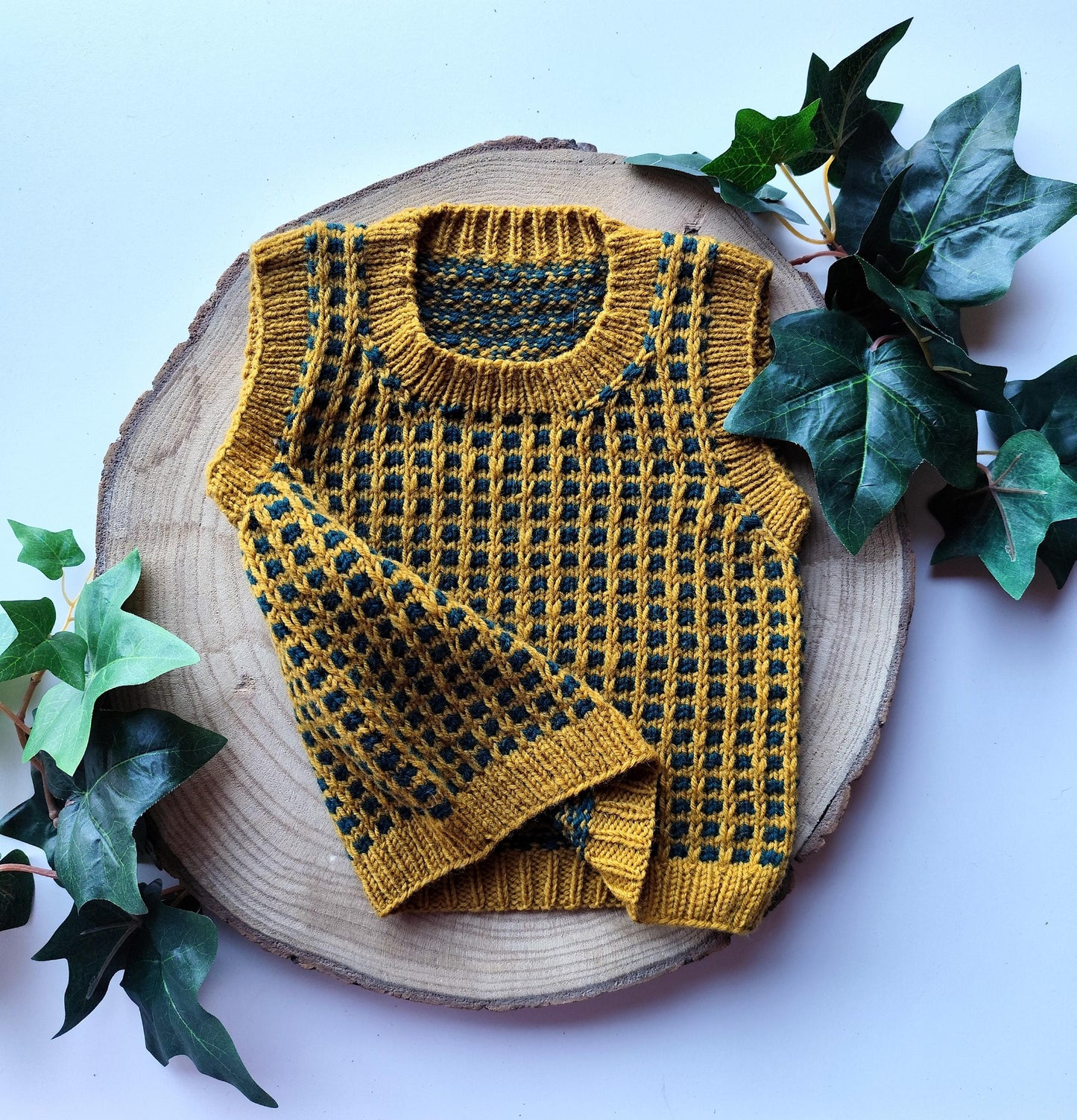 Cozy Youth Sleeveless Layer Knitting Pattern