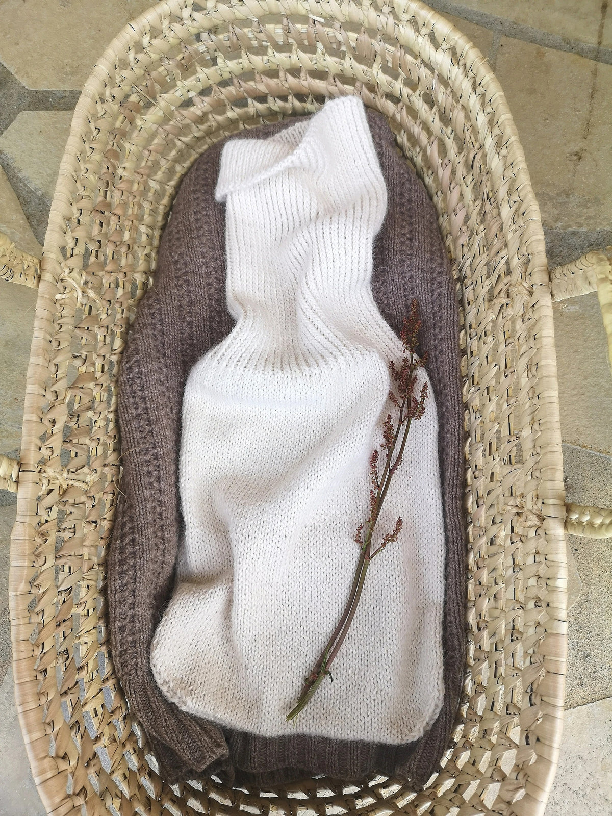 Warm Infant Wrap Pod Knitting Pattern