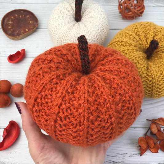 Rustic Gourd Home Accent Knitting Pattern