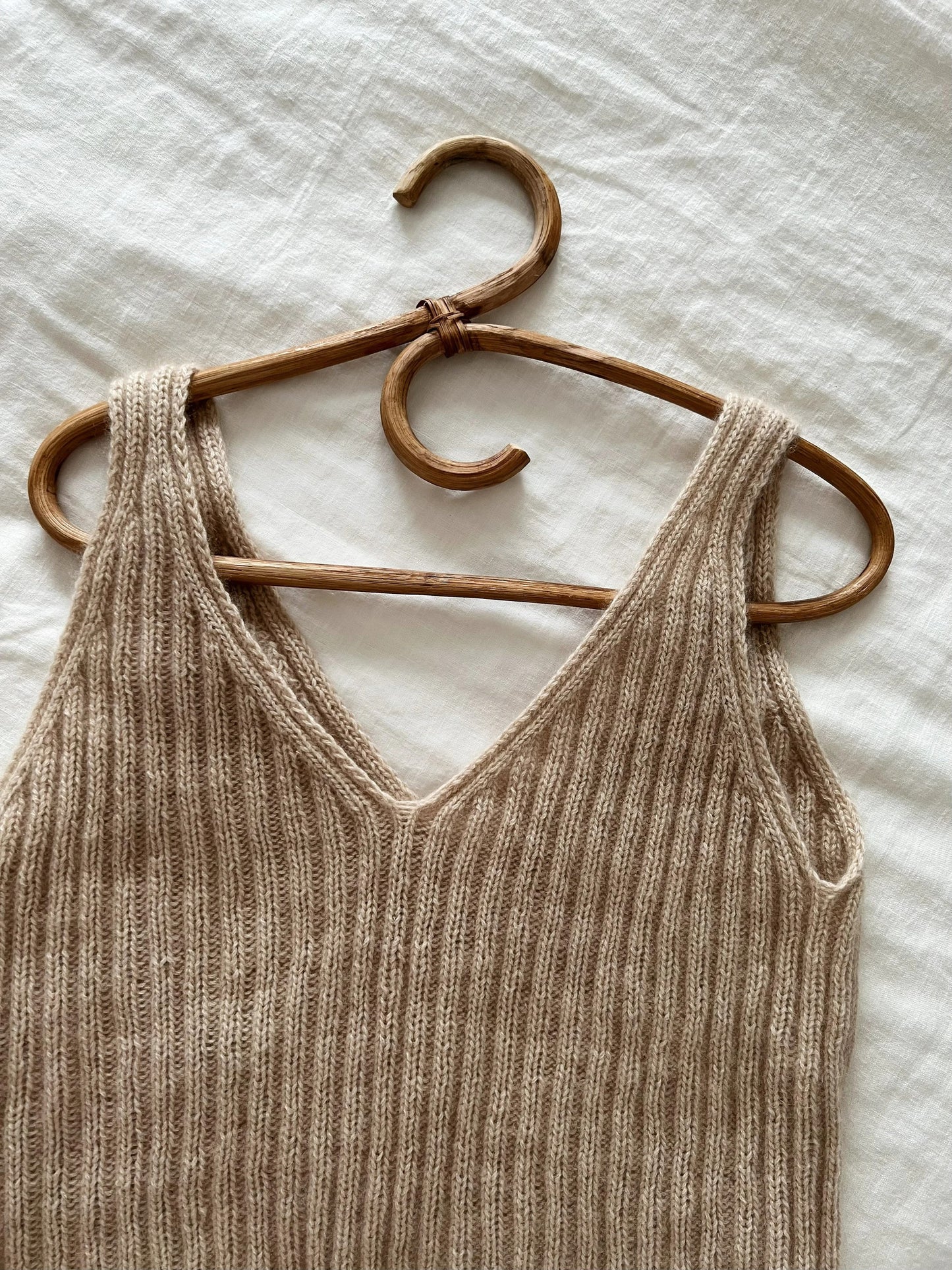 Contour Knit Cami Knitting Pattern