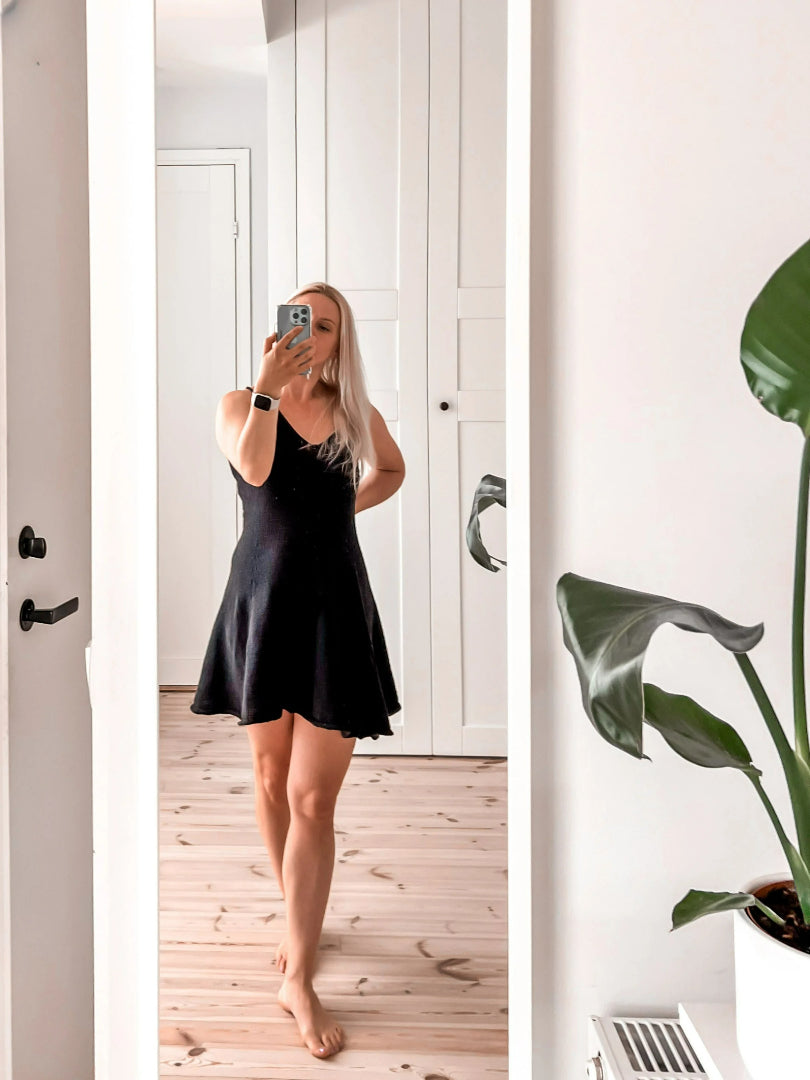 Eandra Simple Slip Dress Knitting Pattern