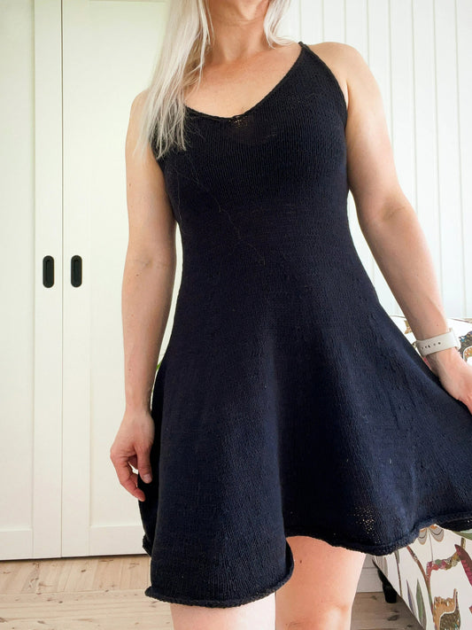 Eandra Simple Slip Dress Knitting Pattern